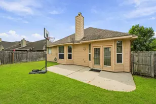 9202 Fernwillow Dr, Spring, TX 77379 - Photo 48