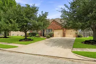 9202 Fernwillow Dr, Spring, TX 77379 - Photo 4