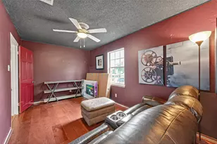 5503 Pebble Springs Dr, Houston, TX 77066 - Photo 24