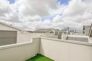 341 Eado Park Cir, Houston, TX 77020 - Photo 14