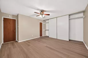 3718 Pintan Ln, Houston, TX 77014 - Photo 8