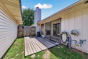 3718 Pintan Ln, Houston, TX 77014 - Photo 14