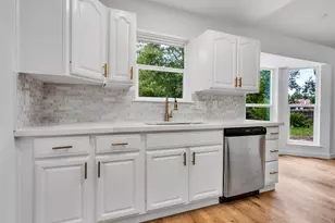 12802 Louisville St, Houston, TX 77015 - Photo 6
