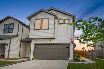 27946 Western Creek Court, Katy, TX 77494 - Photo 2