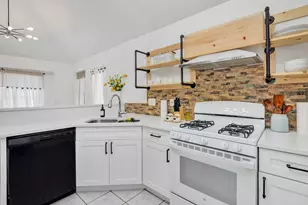 8222 Viny Ridge Dr, Houston, TX 77083 - Photo 10