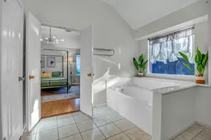 8222 Viny Ridge Dr, Houston, TX 77083 - Photo 22