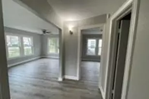 2327 4th Ave N, Texas City, TX 77590 - Photo 6