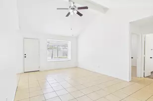 9918 Peachridge Dr, Houston, TX 77070 - Photo 4