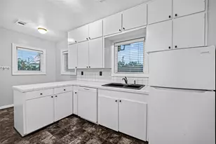 1758 Hawthorne St, Houston, TX 77098 - Photo 8