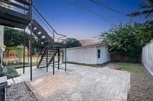 1758 Hawthorne St, Houston, TX 77098 - Photo 16