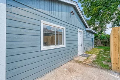 6715 Victoria Street, Houston, TX 77020 - Photo 40