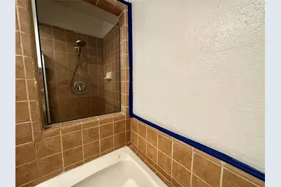 6306 Flamingo Drive, Houston, TX 77087 - Photo 14