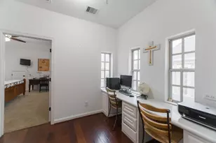 6 W Monteagle Cir, The Woodlands, TX 77382 - Photo 30