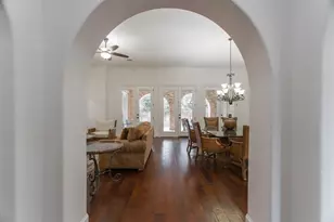 6 W Monteagle Cir, The Woodlands, TX 77382 - Photo 8
