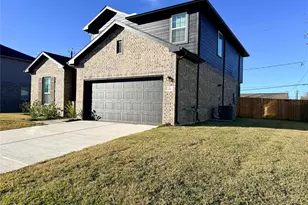 408 Magnolia St, Richwood, TX 77566 - Photo 2