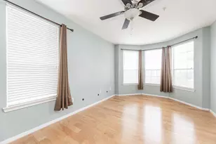 7575 Kirby Dr, Houston, TX 77030 - Photo 4