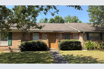 2214 Buchanan Drive, Baytown, TX 77520 - Photo 1
