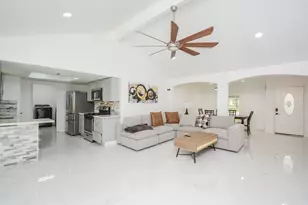 11510 Leader St, Houston, TX 77072 - Photo 4