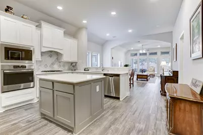 8126 Silverspot Lane, Missouri City, TX 77459 - Photo 6