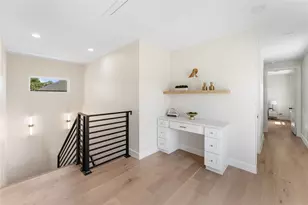 1318 E 32nd 1/2 St, Houston, TX 77022 - Photo 20