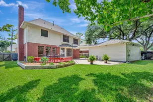 14419 Hillside Hickory Ct, Houston, TX 77062 - Photo 4