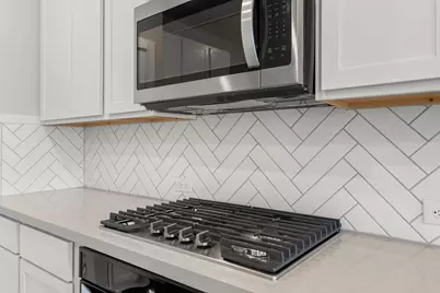 2442 East Heritage Drive, Dayton, TX 77535 - Photo 8