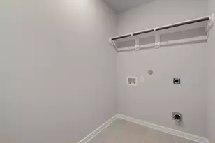 2442 E Heritage Dr, Dayton, TX 77535 - Photo 28