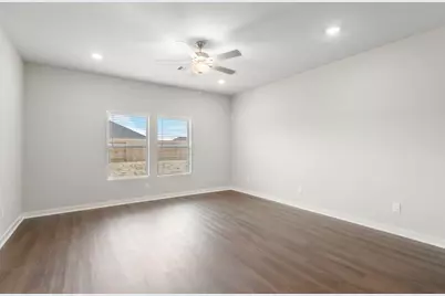 2442 East Heritage Drive, Dayton, TX 77535 - Photo 14