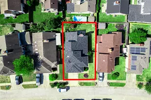 8711 Wild Basin Dr, Houston, TX 77088 - Photo 30