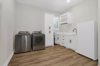 11601 Kirstens Ct Drive, Montgomery, TX 77316 - Photo 32