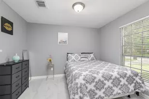 11714 Fallwood Dr, Houston, TX 77065 - Photo 10
