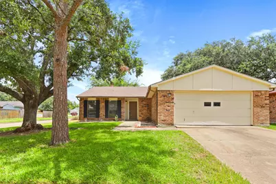 6827 Gettysburg Drive, Richmond, TX 77469 - Photo 1