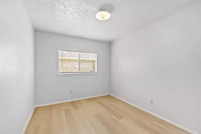8118 Vista Del Sol Drive, Houston, TX 77083 - Photo 14