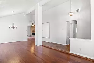 8118 Vista Del Sol Dr, Houston, TX 77083 - Photo 2