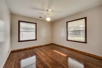 6506 Westview Drive, Houston, TX 77055 - Photo 10