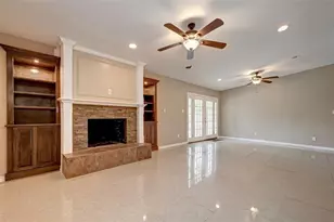 5811 Ludington Dr, Houston, TX 77035 - Photo 8