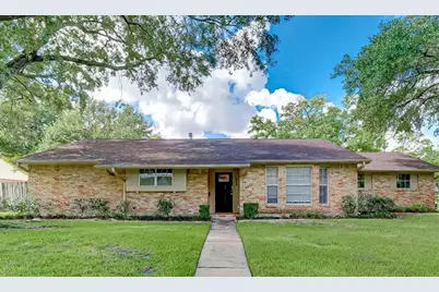 5811 Ludington Drive, Houston, TX 77035 - Photo 1