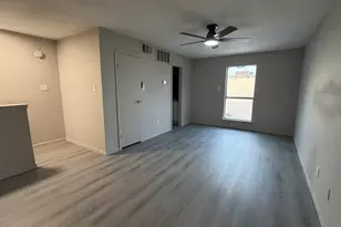 10001 Westpark Dr, Houston, TX 77042 - Photo 20