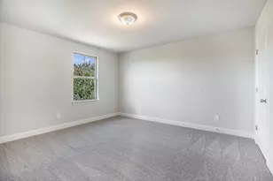 4422 W Bayou Maison Cir, Dickinson, TX 77539 - Photo 10