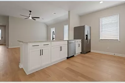 21540 Bluebonnet  Bay Drive, Magnolia, TX 77354 - Photo 4