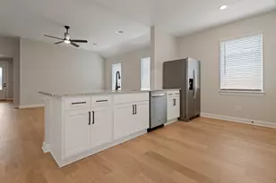 21540 Bluebonnet Bay Dr, Magnolia, TX 77354 - Photo 4