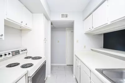 8433 Hearth Drive #1, Houston, TX 77054 - Photo 18