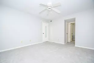 8433 Hearth Dr, Houston, TX 77054 - Photo 4