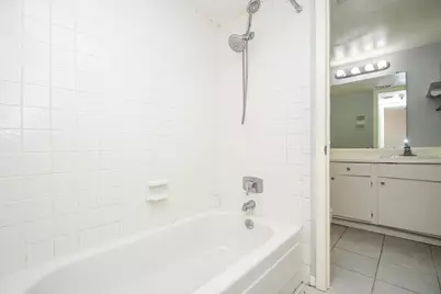 8433 Hearth Drive #1, Houston, TX 77054 - Photo 6