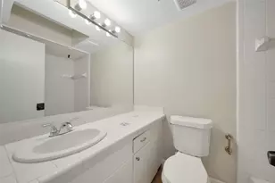 2822 Briarhurst Dr, Houston, TX 77057 - Photo 16