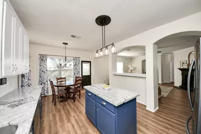 20318 Mammoth Falls Drive, Tomball, TX 77375 - Photo 8