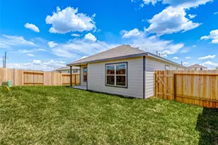 10403 Meadow Saffron Dr, Houston, TX 77016 - Photo 28