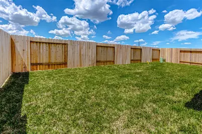 10403 Meadow Saffron Drive, Houston, TX 77016 - Photo 26