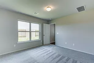 10403 Meadow Saffron Dr, Houston, TX 77016 - Photo 12