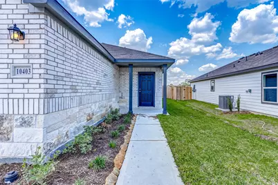 10403 Meadow Saffron Drive, Houston, TX 77016 - Photo 4